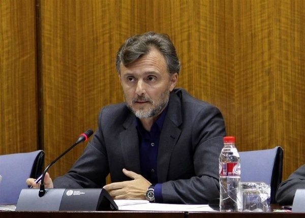 La Junta llegará 'hasta el final' para determinar el origen de los 'inadmisibles' incidentes de malos olores