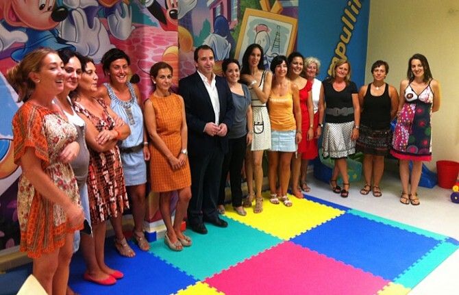 El alcalde de Almonte anuncia que no aplicará medidas de austeridad en educación