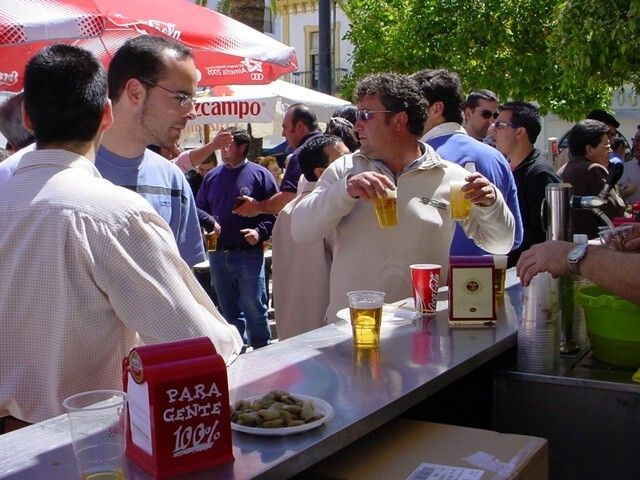 Gran acogida de la tradicional Muestra de habas con poleo