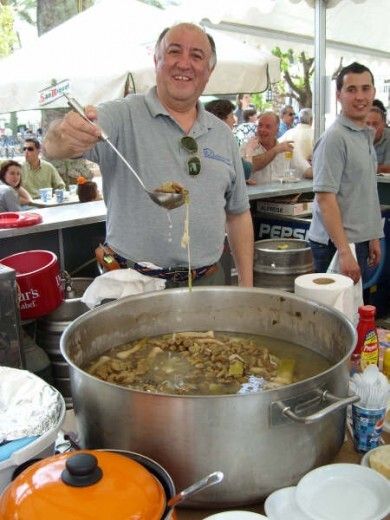 Gran acogida de la tradicional Muestra de habas con poleo