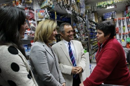 Fátima Báñez afirma que “cuando la incertidumbre entra por la puerta el empleo sale por la ventana”