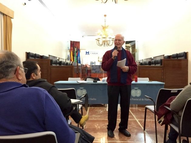 El jesuita Francisco Oliva comparte en la provincia onubense su mirada sobre la realidad de Paraguay