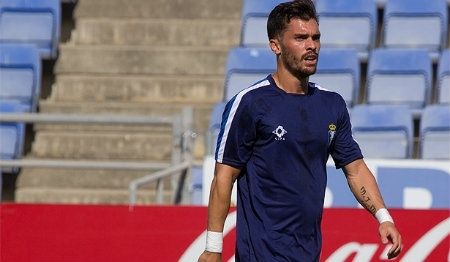 Cristian Fernández también muestra su tristeza: 'Te golpearán y te lastimarán pero no te van a hundir'