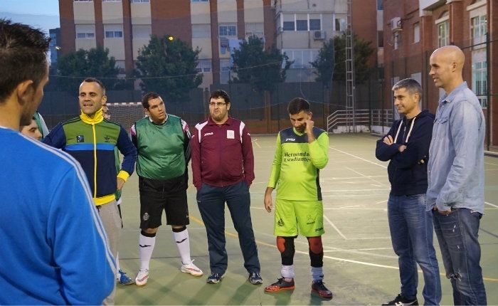 José Manuel Sierra y Julio García Mera viven con el CD Aones un encuentro de campeones