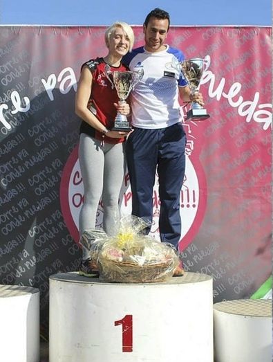 Miguel Beltrán y Marta Aragón ganan la San Silvestre de El Rocío