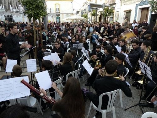 Moguer conmemora el nacimiento de Juan Ramón Jiménez con una cabalgata de burrillos