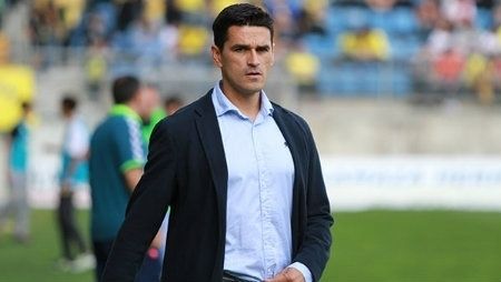 Juanito dice que lo del Betis son 'especulaciones' y reconoce que 'es verdad que a Chaco le están llegando cosas'