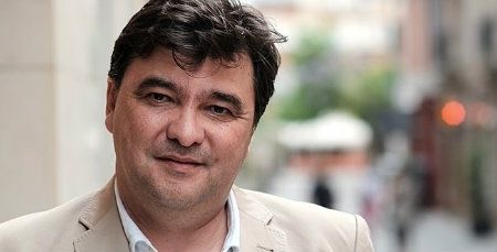El alcalde se reunirá este miércoles en Madrid 'con los propietarios del Recreativo'