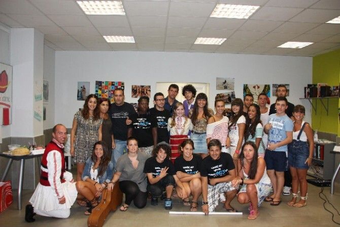 Una noche intercultural cierra el Proyecto Europeo 'Work on your character'