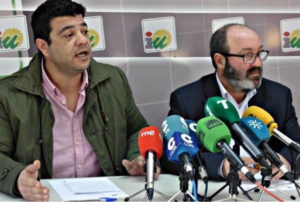IU exige que todas las administraciones implicadas se pongan de acuerdo “para abrir de una vez el Chare de Lepe”