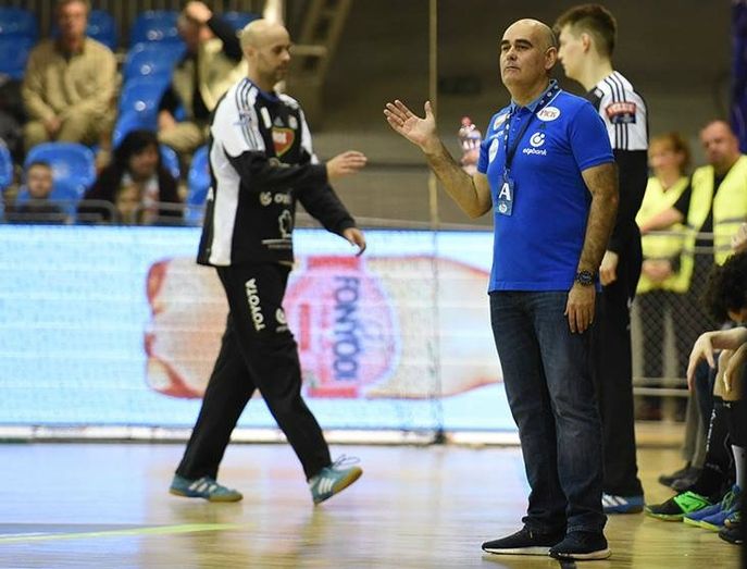 El Pick Szeged de Sierra golea y es segundo de grupo tras el Barcelona