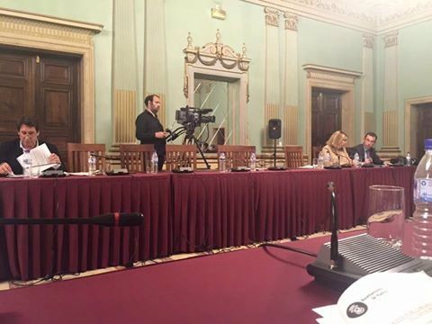 El runrún: Desbandada 'popular' en el pleno