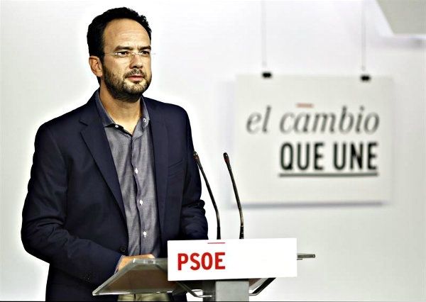 El PSOE tranquiliza a los presidentes de diputaciones: 'Se trata de modernizarlas para eliminar duplicidades'