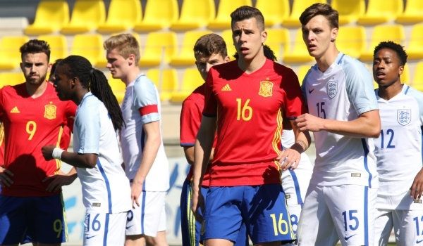 Lepe no fue talismán para España Sub 19, que cae con Inglaterra y dice adiós al Europeo (0-2)
