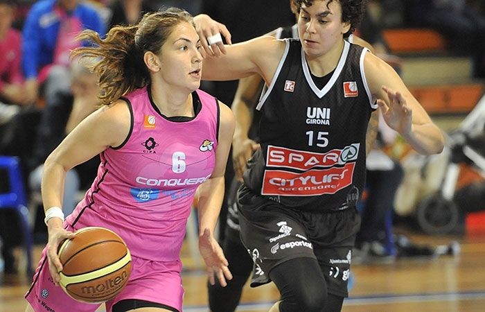 El cansancio doblega en el último cuarto a un soberbio CB Conquero (72-79)