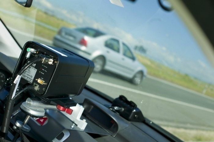 El runrún: Donde es raro librarse del radar
