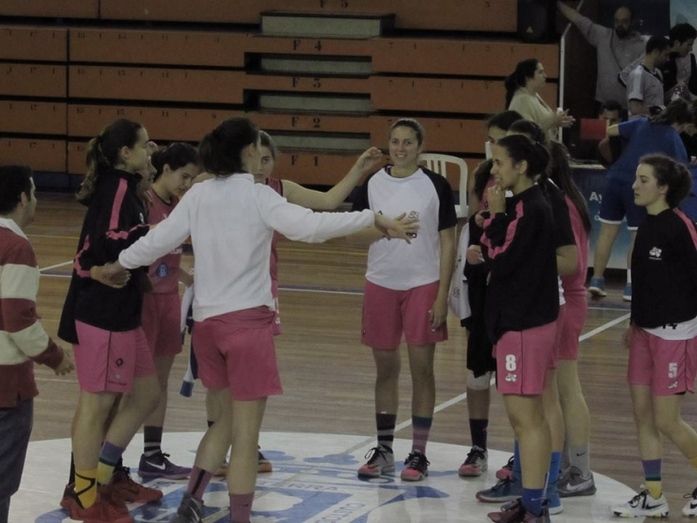 El Conquero Junior gana a El Reverso 72-41 y jugará en cuartos ante el CAB Linares