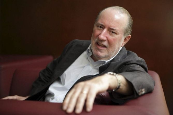 Gay de Liébana dice que el Recre 'debería venderse por un euro' y que tiene que 'volver a ser de su afición'