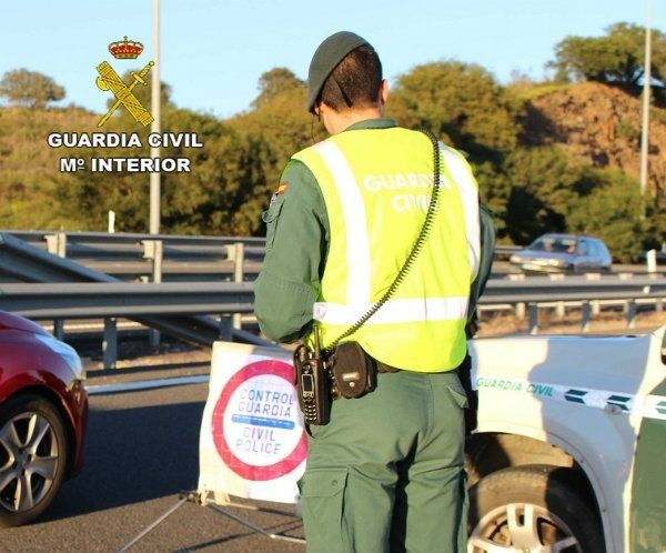 Detenido un hombre en Lepe tras intentar evadir un control y no disponer de puntos en su permiso de conducir