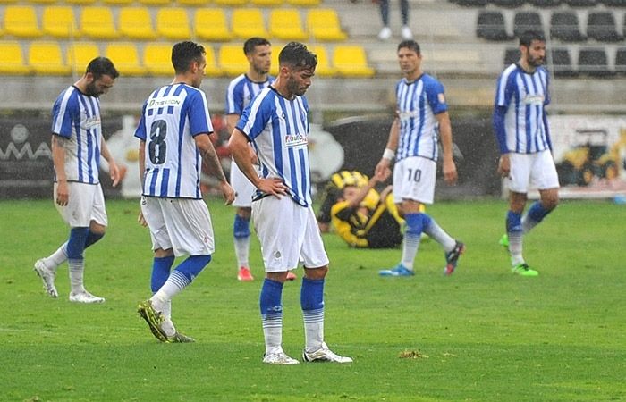 El San Roque se despide luchando ante un Decano que elude el descenso directo (1-1)