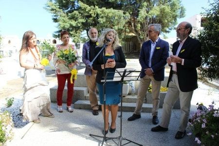 El grupo Poetas de Huelva por la Paz rindió homenaje a Juan Ramón Jiménez