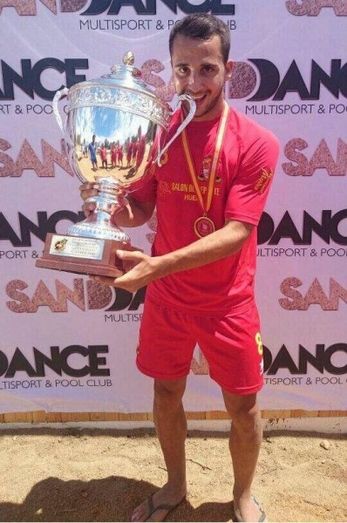 El internacional de fútbol playa Fernando Guisado renueva con el CD Pinzón