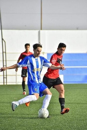 El Pinzón anuncia las renovaciones de Rubén Negrete, Víctor López y José Mari Borrero