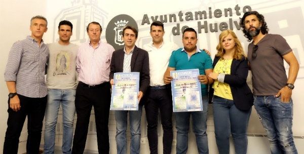 El Andrés Estrada acoge este jueves un partido con artistas y futbolistas a beneficio del Recre