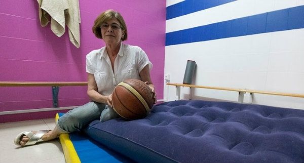 Rosa Espada trasladará durante unas horas su encierro al exterior del Estrada debido al partido benéfico del Recre