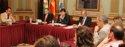 El pleno extraordinario aprueba por unanimidad desestimar las alegaciones presentadas por Gildoy