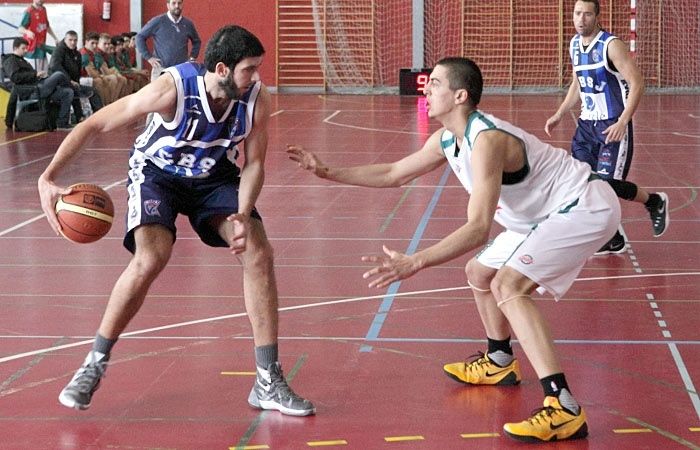 Sebas Domínguez renueva con el CB San Juan y será el techo del equipo la próxima temporada