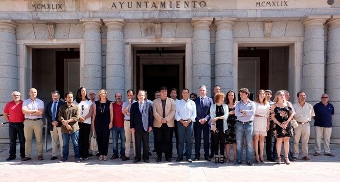 La provincia recuerda a las víctimas de Niza