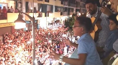 El joven Alejandro Rodríguez Castaño emociona a Punta Umbría cantando a la Virgen del Carmen