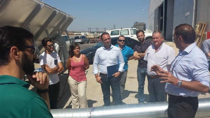 La Junta destaca la apuesta tecnológica de la IGP Garbanzo de Escacena