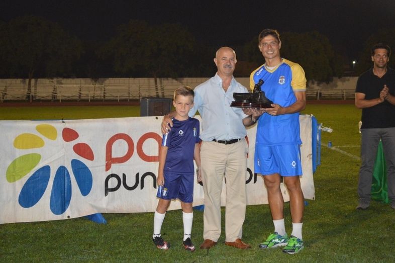Manu Torres y Rubén Gálvez, héroes en la conquista del Memorial 'Manuel González Rodríguez'