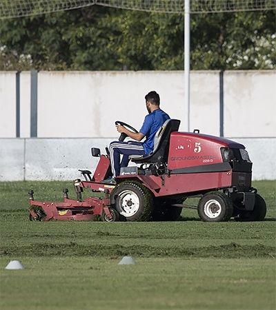 Solucionan varios desperfectos en la Ciudad Deportiva del Recre