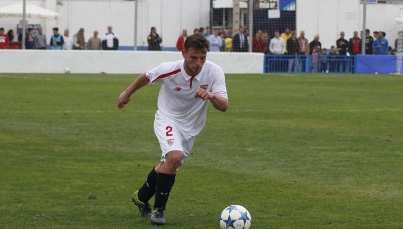 Sedeño es el lateral derecho que quiere el Recre