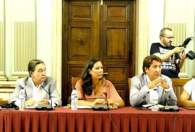 El PSOE aprueba los presupuestos del Ayuntamiento de Huelva con el único apoyo de Ciudadanos