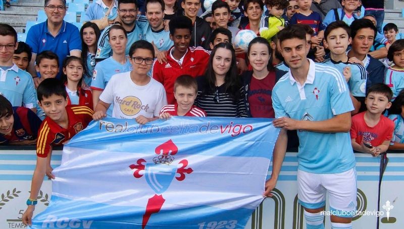 Naranjo debuta en la Europa League como titular con el Celta
