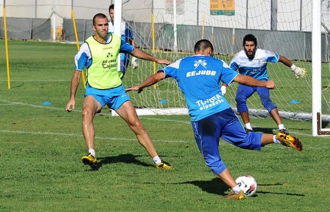 Acabará la jornada como mínimo a dos puntos del descenso