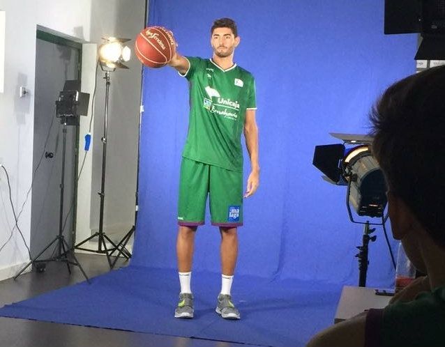 Manu Vázquez, cedido por Unicaja al Basket Navarra: “Espero tener muchos minutos y protagonismo”