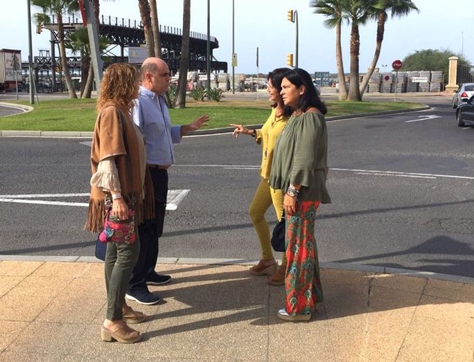 El PP pide la construcción de una rotonda que facilite el tráfico entre Pescadería y el nuevo Paseo Marítimo