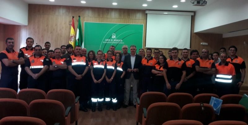 La Junta destaca la gran labor de los voluntarios de Protección Civil por su trabajo altruista y desinteresado