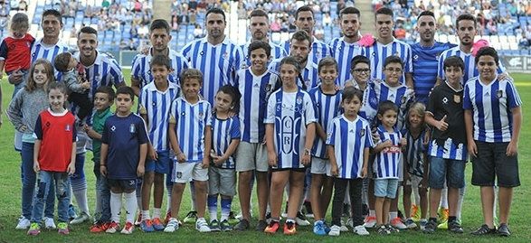 Ceballos ya ha utilizado a 26 jugadores en las nueve primeras jornadas ligueras