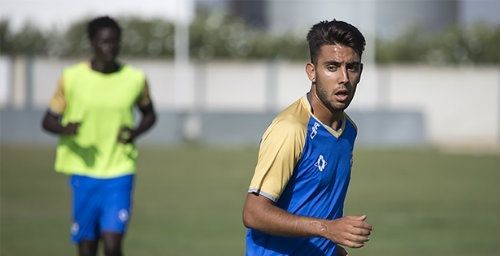 Altamirano y Cantero suplen a Rubén Mesa y Manu Torres para viajar a El Ejido