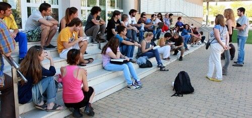 15M Huelva prepara en una asamblea la protesta de este sábado