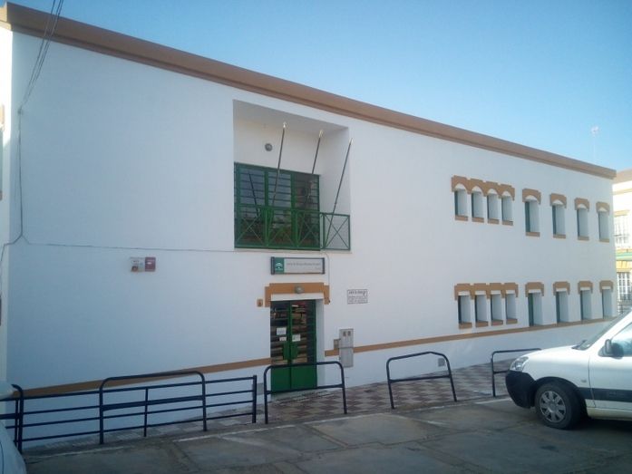 Renuevan las instalaciones del centro de participación activa para personas mayores de Nerva