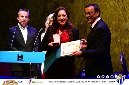 Manuela Romero: 'Todos los que formamos parte de este club sencillo y trabajador debemos estar orgullosos de este 2016'