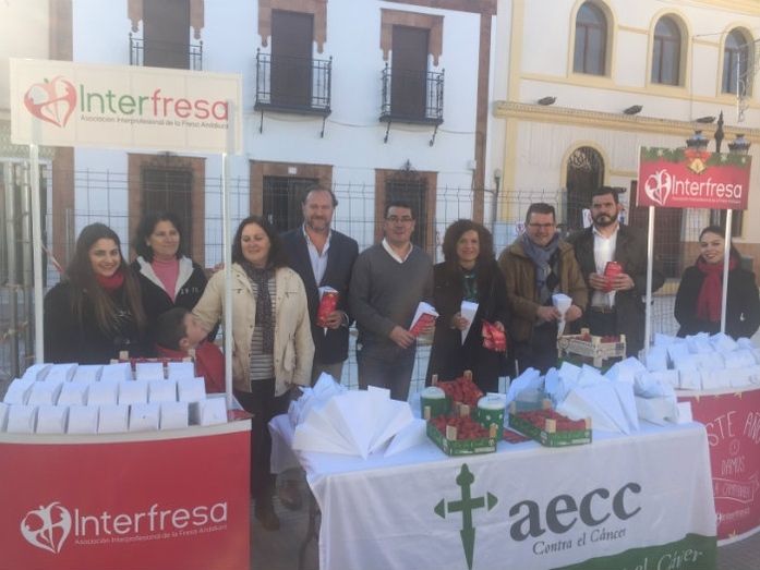 Interfresa entregará  la recaudación de ‘Campanadas con fresas’ a la Asociación de Lucha contra el Cáncer