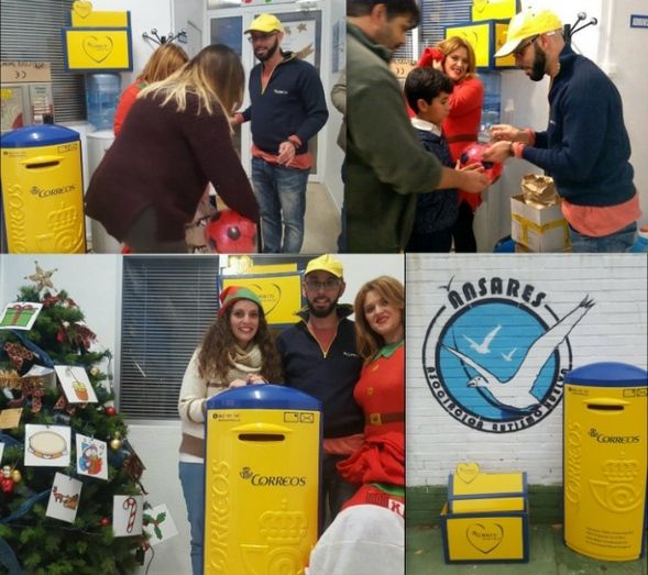 Correos recoge las cartas para los Reyes Magos en la Asociación Autismo Huelva Ansares